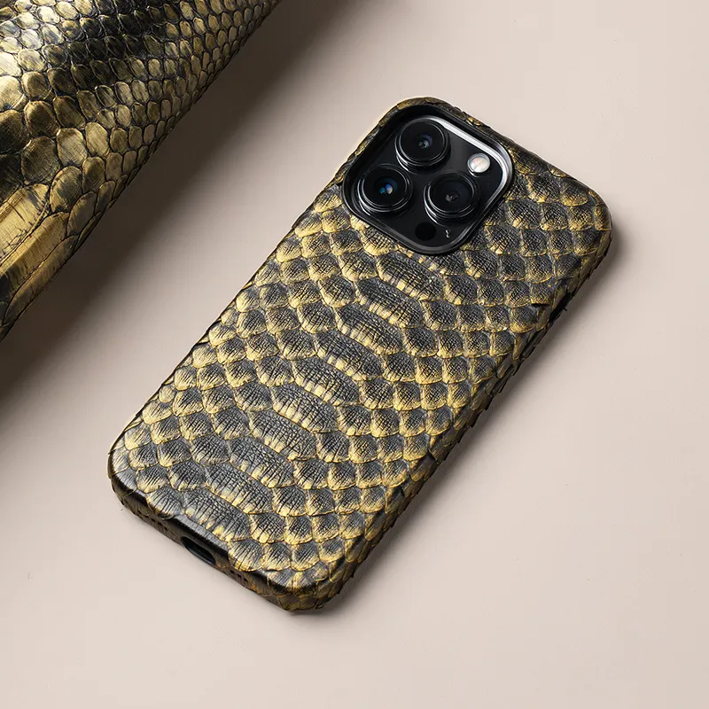 Telefon Kilifi Carcasa De Telefonos Luxury Snakes Skin Leather I Phone Shell Cases Cover for Iphone 16 13 12 Plus 14 15 Pro Max