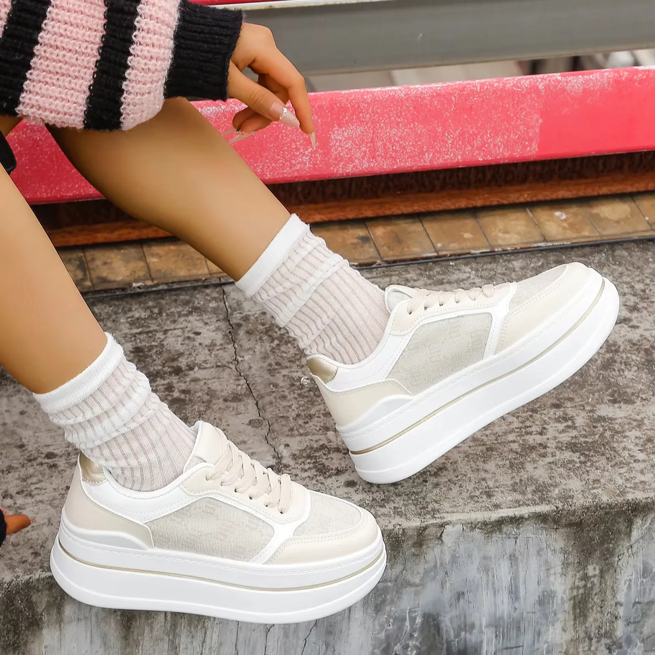 Women's Casual Skateboarding Sports Shoes Thick Sole Height-Enhancing Fashionable & Versatile Slip-On Design