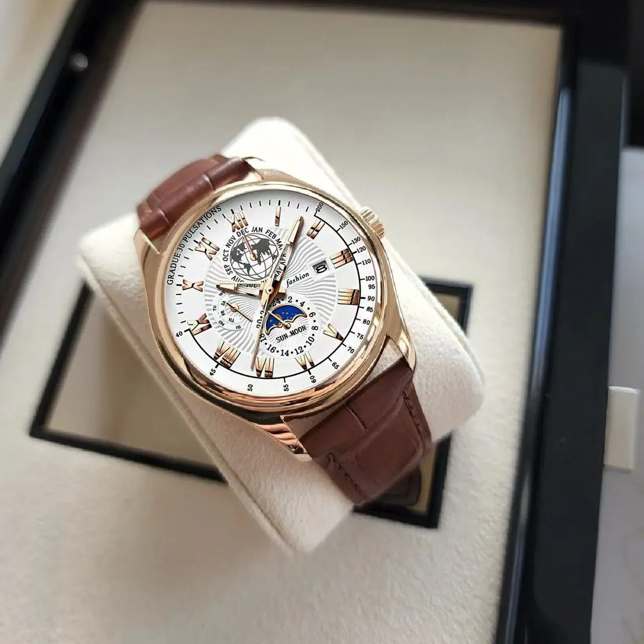 Fashion Men Watch Leather Quartz Men's Wristwatch Waterproof Luminous Sports Date Luxury Watches Man