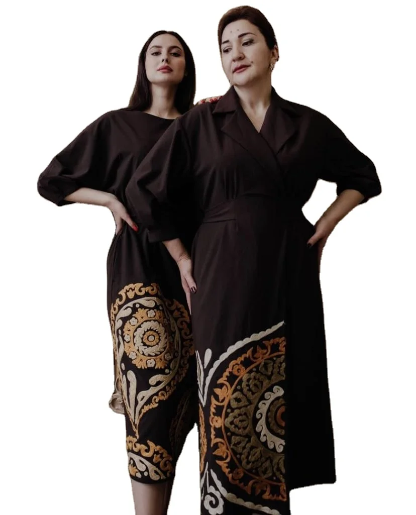 Customize Hand Embroidered Knitted Three Quarter Sleeve Women Elegant Spring Wear Kaftan With Belt