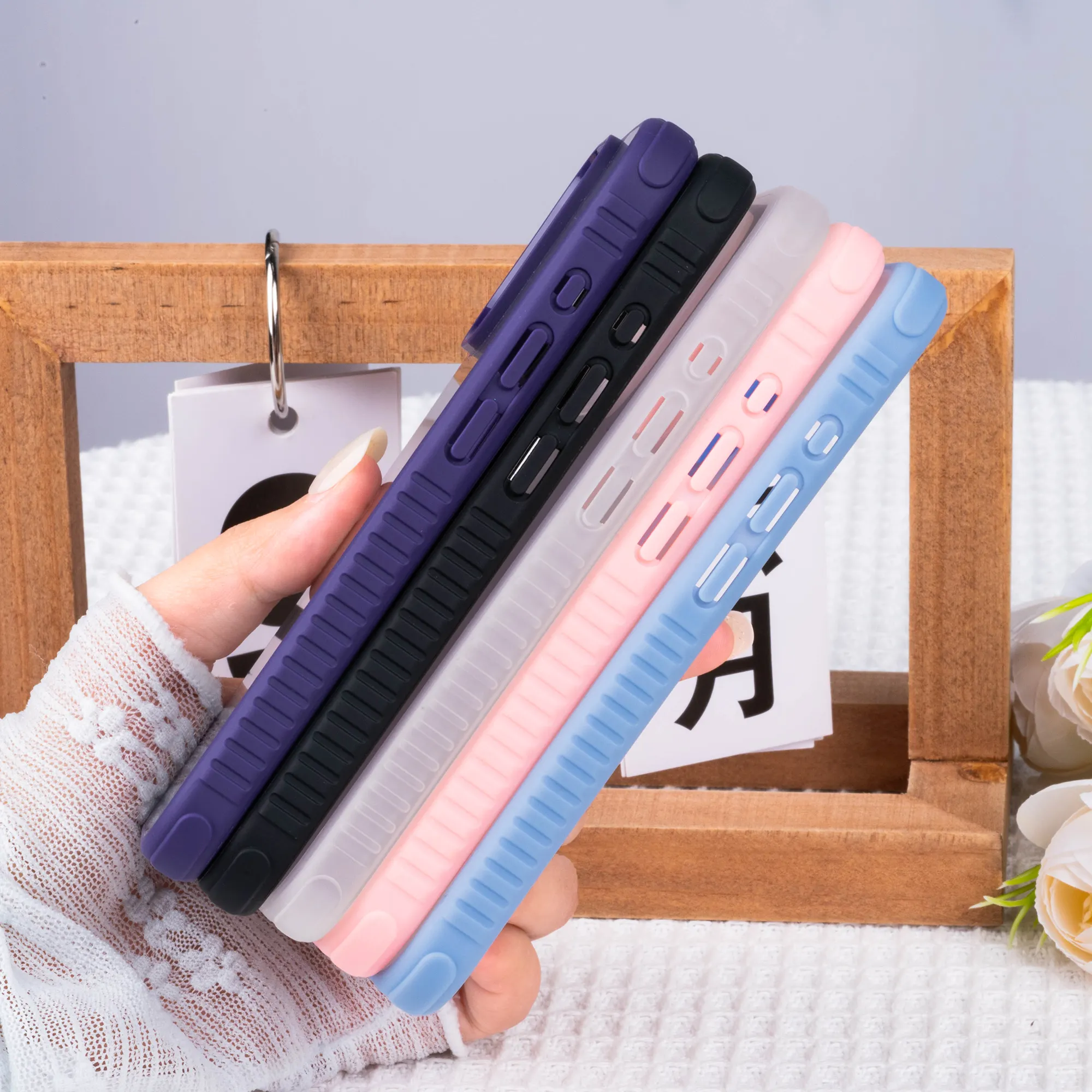 Irregular Shaped Border Frosted TPU PC Cover for iPhone 13 14 15 16 Pro Max 17 Shock-proof and Drop Resistant Mobile Phone Case